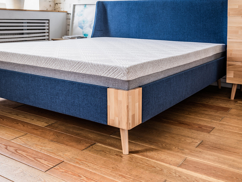 Кровать Lagom Side Soft 90x200 Ткань/Массив (бук) Лама Индиго/Масло-воск Natura (Бук) - Оригинальная кровать в обивке из мебельной ткани.